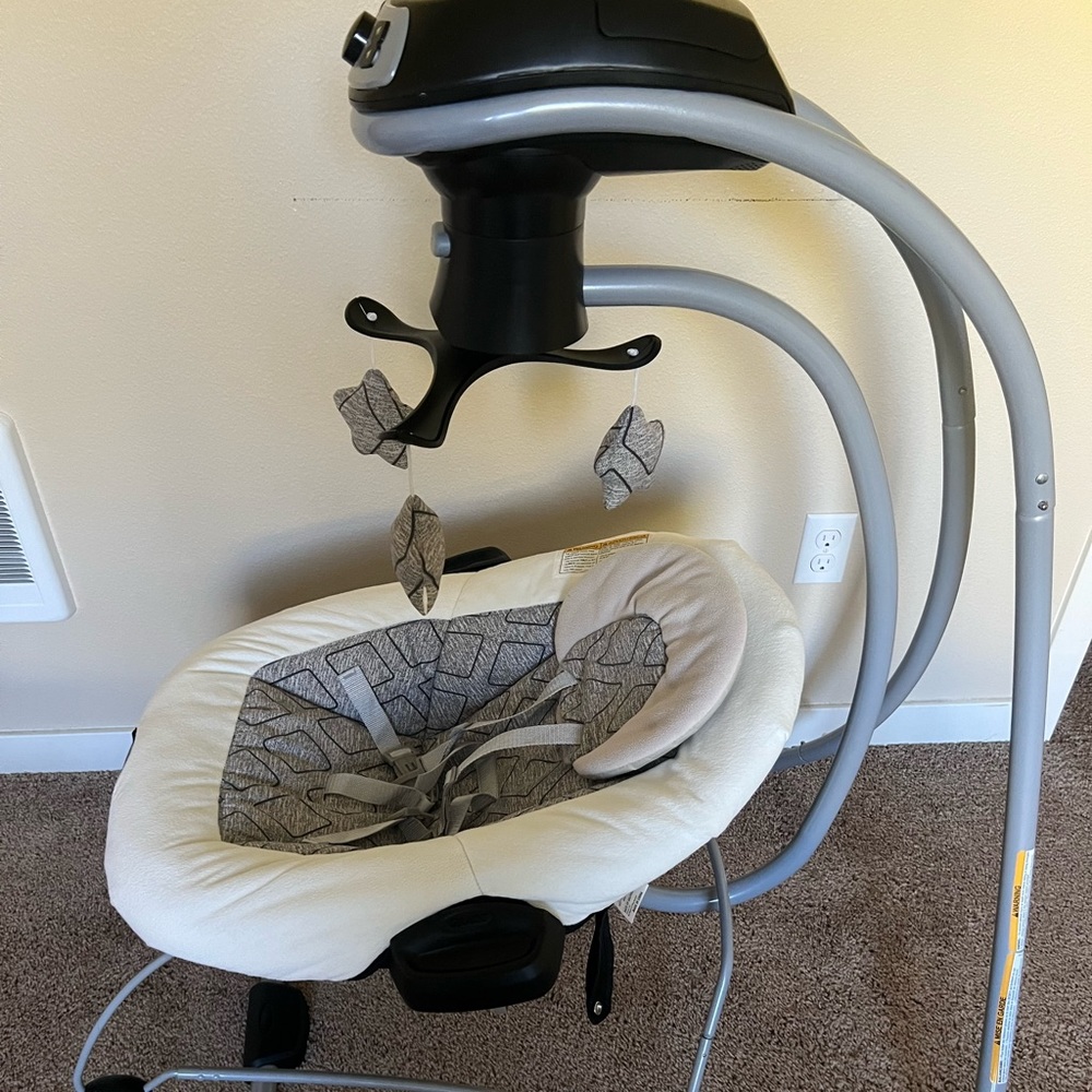 Graco Baby Swing